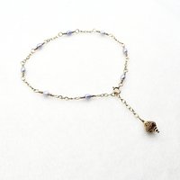 present for mom, girlfriend, wife or daughter