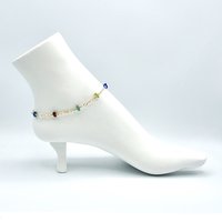 adjustable size 9.25" up to 10.5"