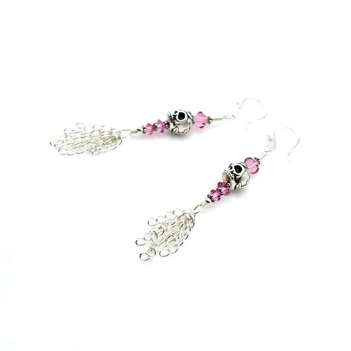 women's fashion accessory