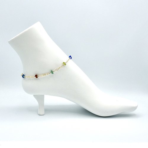adjustable size 9.25" up to 10.5"
