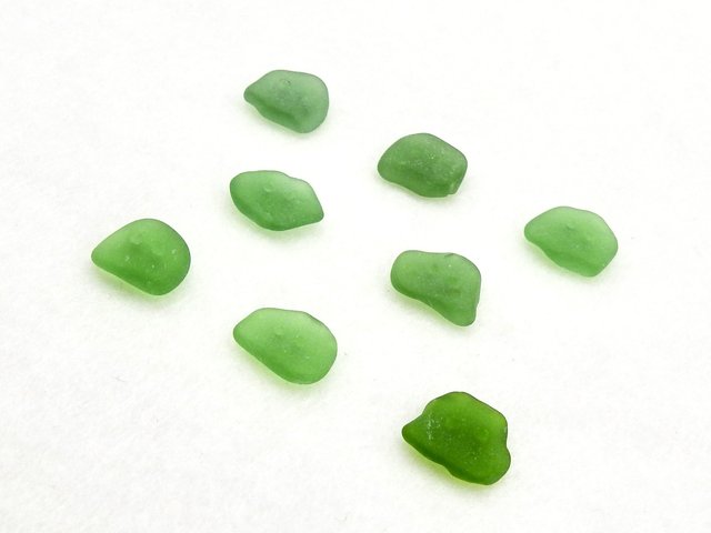 Green Sea Glass Buttons for Sewing Knitting Crochet Two Hole Drilled Decorative Beach Craft Supply 